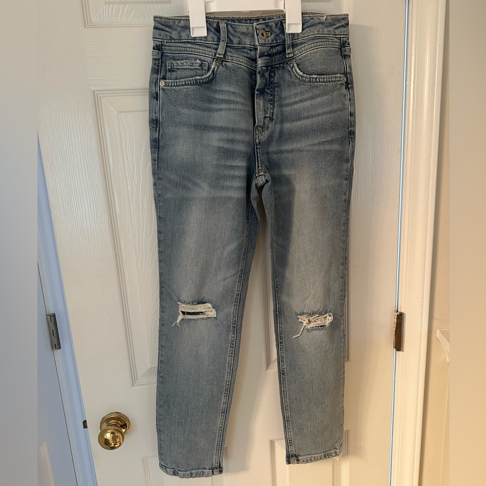 Pilcro Light Blue Distressed Ankle Jeans
